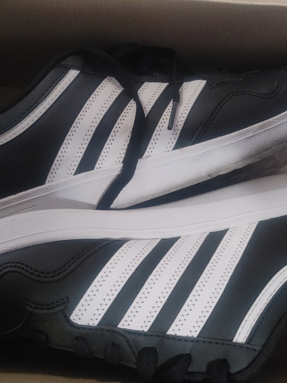 Men's Black and White Athletic Sneakers - Classic Stripe Design(ADIDAS)